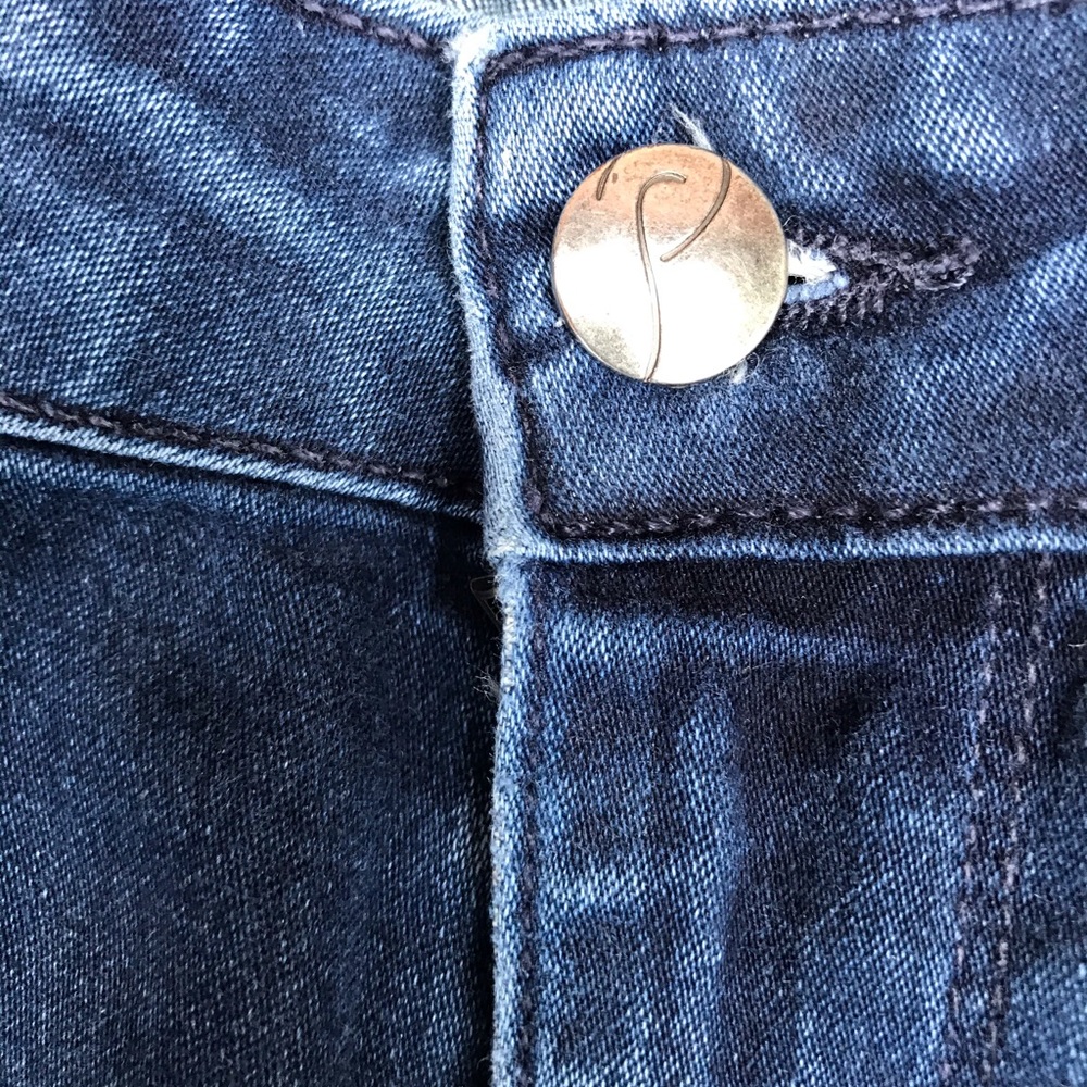 Paige Peg Skinny Jeans Size 29
